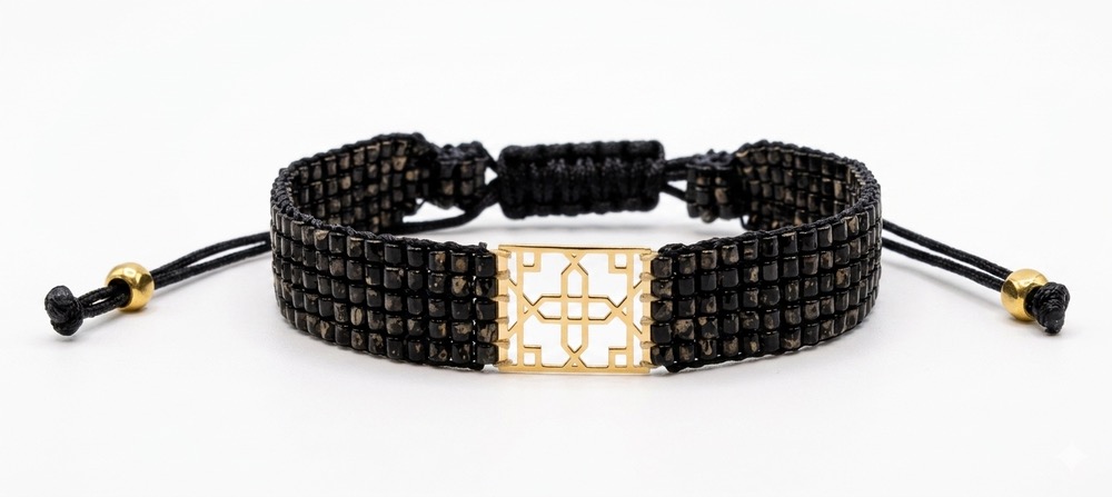 دستبند زنانه مدل آجری مشکی رکه دار